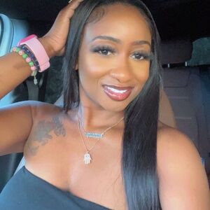 Meet your Posher, Alice